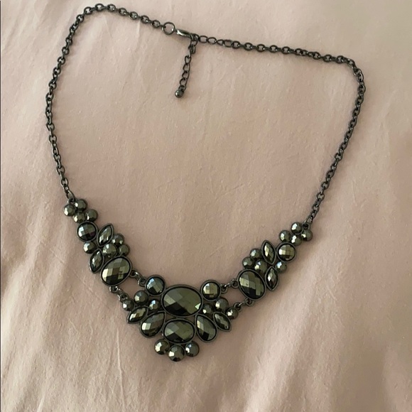 Graphite statement necklace - Picture 2 of 9